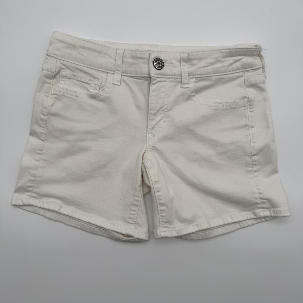 American Eagle Outfitters Women White Midi Twill Shorts Size 6